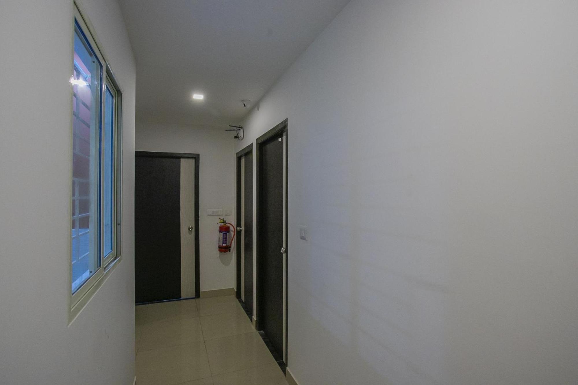 Hotel O Varcity Phi Premium Pavilion ,Above Hdfc Bank ,Near Anjaneya Temple Madiwala, Hosur Main R Bangalore Luaran gambar