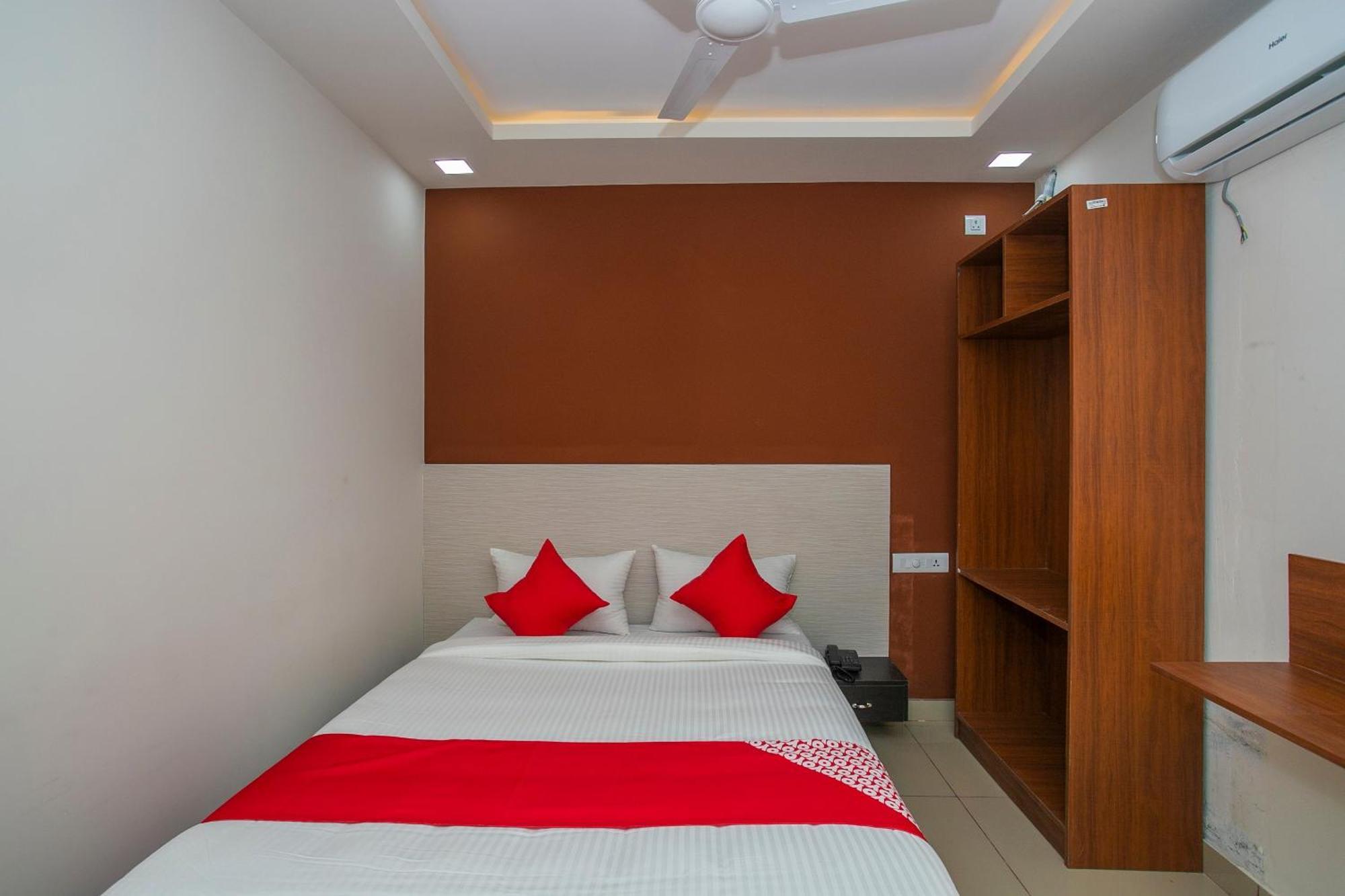 Hotel O Varcity Phi Premium Pavilion ,Above Hdfc Bank ,Near Anjaneya Temple Madiwala, Hosur Main R Bangalore Luaran gambar