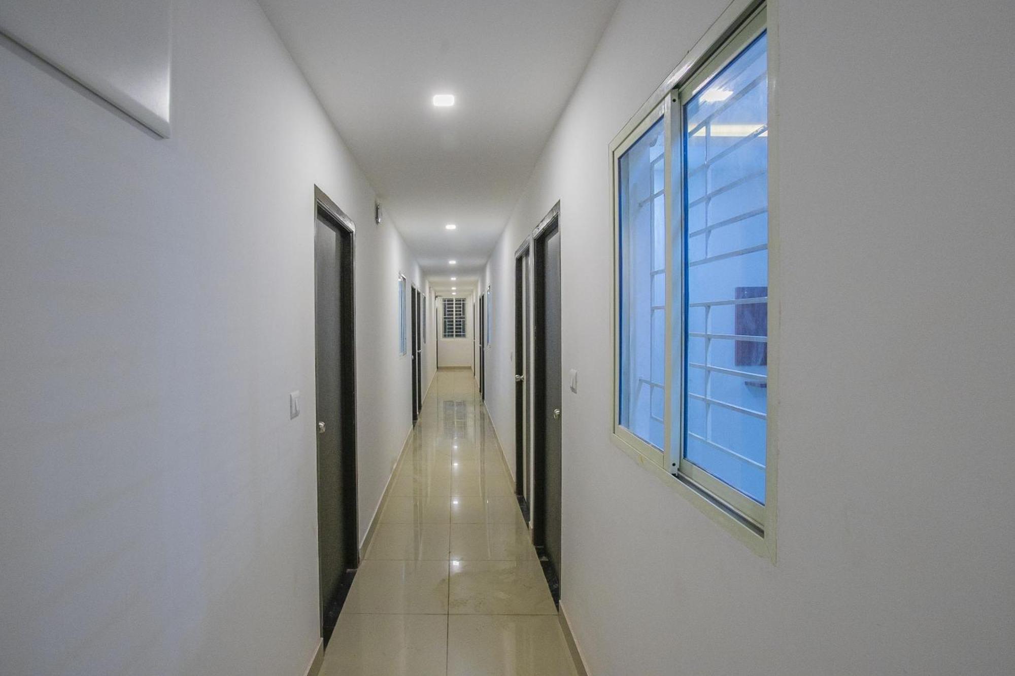 Hotel O Varcity Phi Premium Pavilion ,Above Hdfc Bank ,Near Anjaneya Temple Madiwala, Hosur Main R Bangalore Luaran gambar